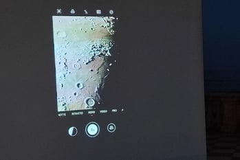 Terrazza Mascagni. Proiezione in diretta della Luna., con video lezione.