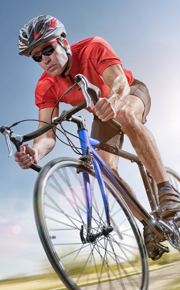 Rongzhiyue: Cyclist in red jersey