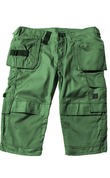 Rongzhiyue: Green cargo shorts with pockets