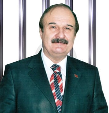 Muzaffer Tekin Kimdir?