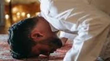 Prayer, Fasting, and Quran : Mental Health and Stress