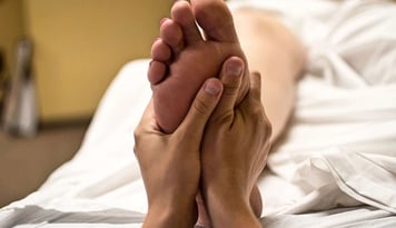 massage de pied , relfexologie palmaire