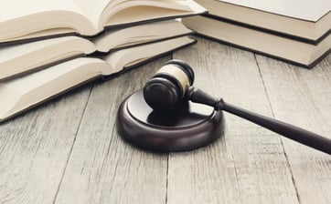 mediacija-teisine-konsultacija-istatymai-knygos-teise