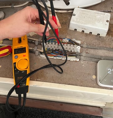 hmo electrical fault finding