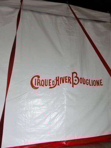 le chapiteau du Cirque d'Hiver Bouglione On Tour