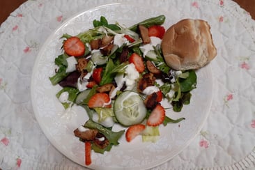 salad w pork loin