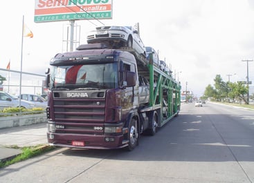 carreta cegonha, cegonheira, empresa de transporte de veículos, empresa cegonheira