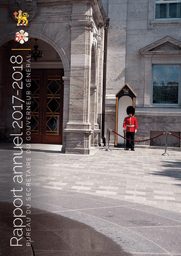 Garde de cérémonie en avant de Rideau Hall