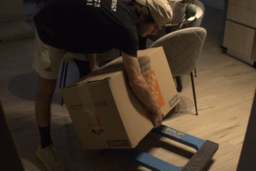 Single House Moving