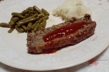meatloaf from grass fed bee, mashed potatoes, green beans (home canned)