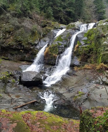 Powers OR - Coquille River Falls, go spring/summer for heavier waterfalls