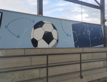 graffiti mural fútbol decoración pintura