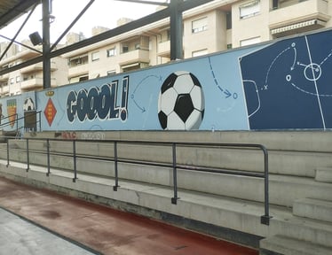 graffiti mural temática futbol gradas instalación deportiva