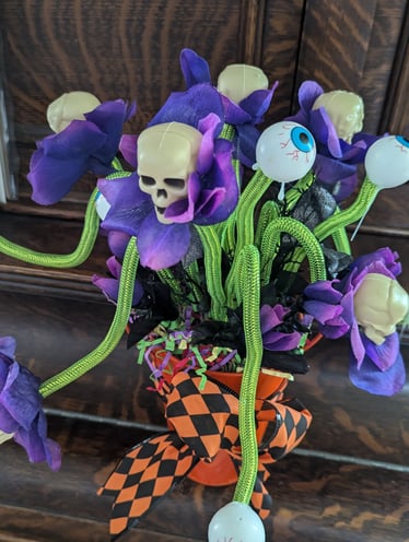 Skull and Eyeball Halloween Plant Decoration