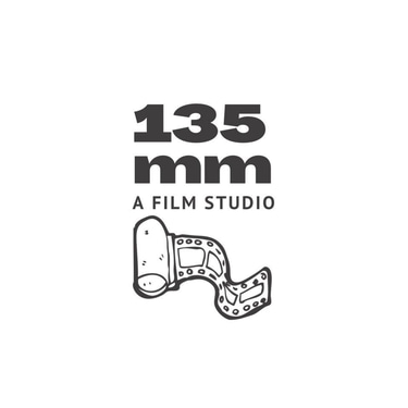 135mm Studio by Lê Mai Trang logo