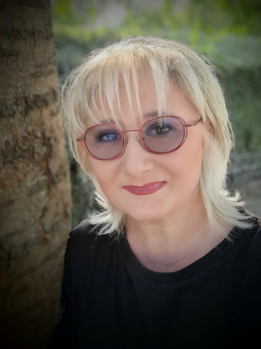 Véronik Guidance et Voyance par les Tarots logo