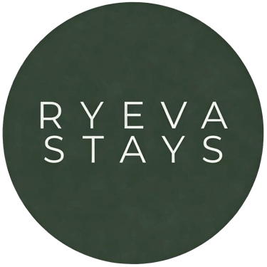 Ryeva Stays logo