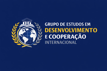 Grupo de Estudos em Desenvolvimento e Cooperação Internacional. logo