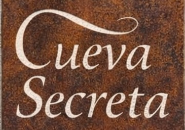 Cueva Secreta logo