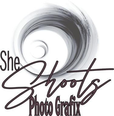 She Shoots Photo Grafix logo