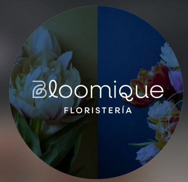 BLOOMIQUE FLORISTERIA logo