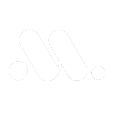 momnt. logo