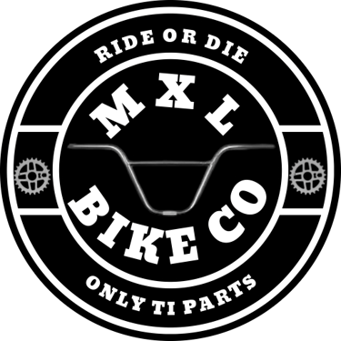 MXL BOLTS logo
