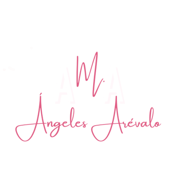 https//:mariangelesarevalo.com logo
