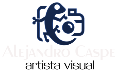 Fotografia al desnudo de Alejandro Caspe logo
