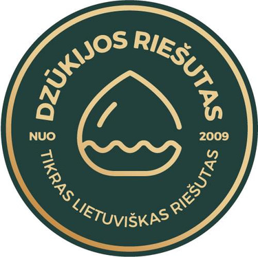 Dzūkijos riešutas logo