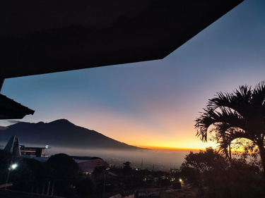 Villa Fathimah Pandermal Hill Batu Malang logo