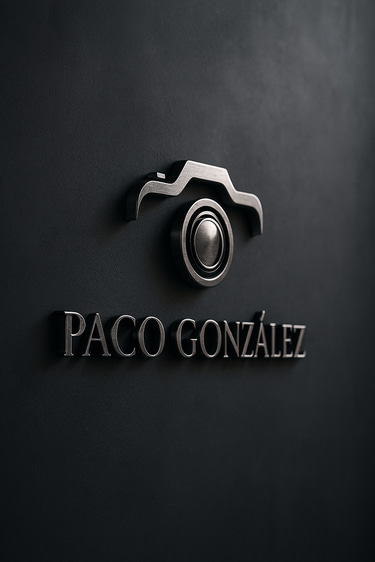 Paco González Fotografía logo