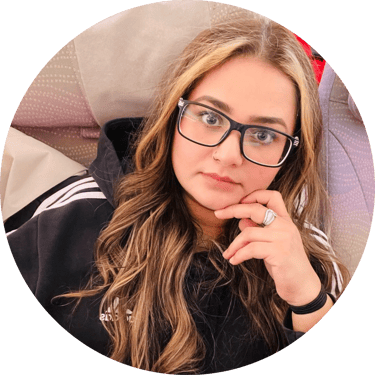 Makeup By Fariha K logo