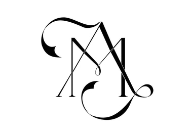 Amber Muir logo
