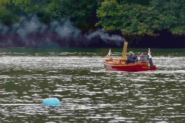 Ménil Image - kiosque à Images Chateau-Gontier - Photographie