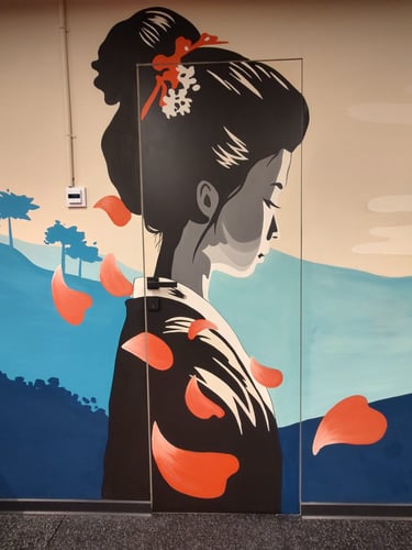 Decor artistic perete stil urban asiatic.