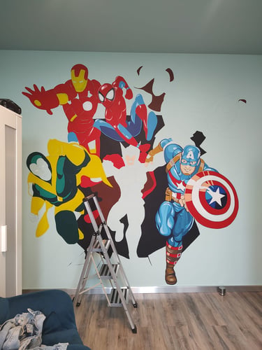 Pictură pe perete cameră copii Marvel.