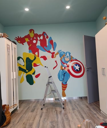 Pictură pe perete cameră copii Marvel.