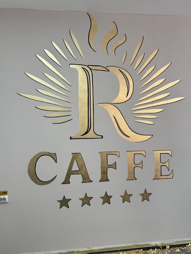 Pictură logo auriu design cafenea.