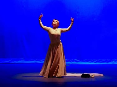 erzsebet garcia de colectiva roja y rojo liminal ags