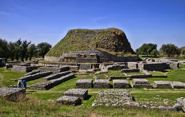 Taxila: Dharmarajika Stupa