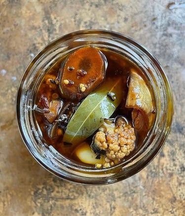 chiles chipotles en vinagre con piloncillo