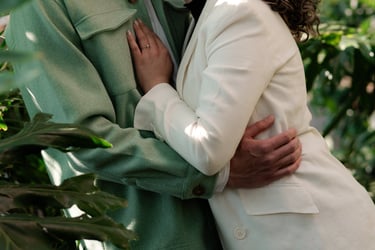 sesión pareja colonia roma cdmx, fotografo destino, fotografo cdmx, sesión pareja fuente cibeles en ciudad de méxico