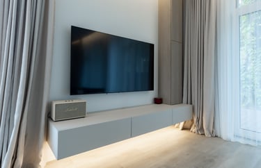 baldų gamyba tv spintelė minimalistinis dizainas