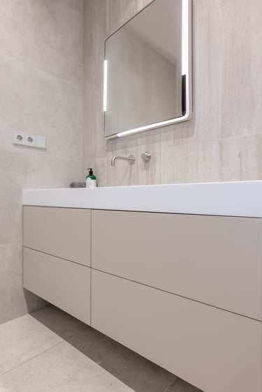 baldų gamyba vonios spintelė