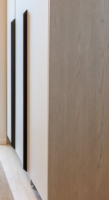 spinta su rankenėllėmis baldų gamyba