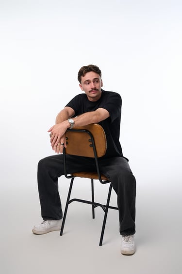 romain, vidéaste, dunes media