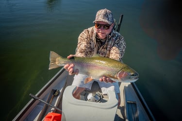 25" Rainbow Trout Fly Fishing Tennessee Guide Trip, June Fishing Report