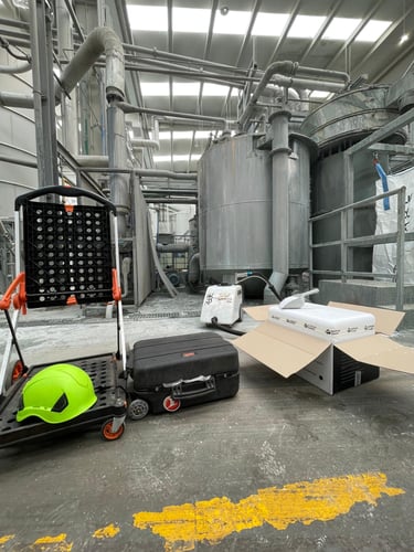 Soluciones sostenibles de limpieza industrial cumpliendo normativas ambientales