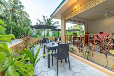 nala bistro outdoor